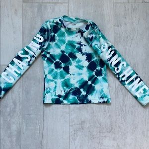 🌊CHASING SUNSHINE RASH GUARD 🌊